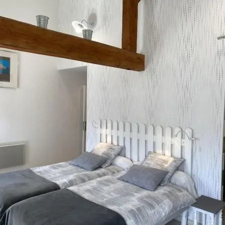 Oda ve Kahvaltı La Fresnee D'hotes 3*