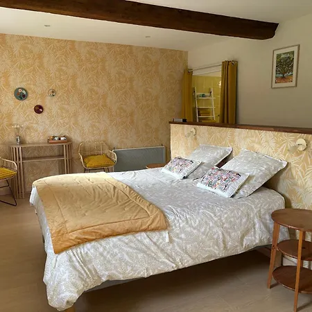 住宿加早餐酒店 La Fresnee D'hotes Mosles