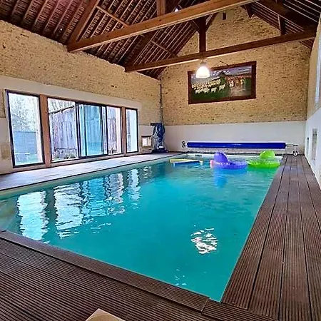 D'hôtes La Fresnée Bed & Breakfast