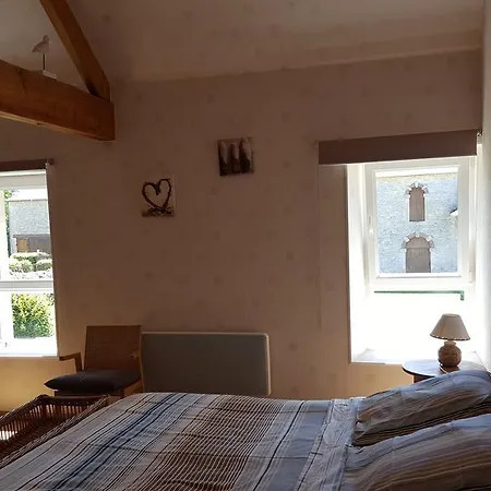 לינה וארוחת בוקר La Fresnee D'hotes