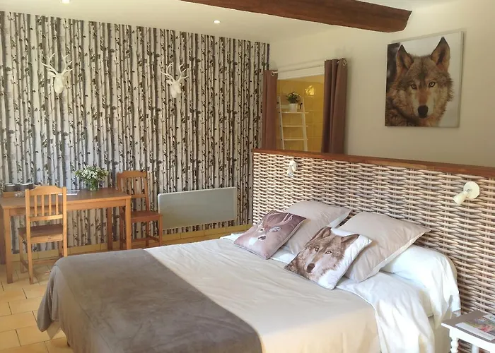 D'hôtes La Fresnée 3* Mosles