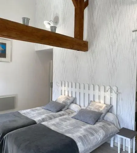 住宿加早餐酒店 La Fresnee D'hotes 3*