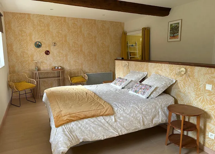 住宿加早餐酒店 La Fresnee D'hotes Mosles